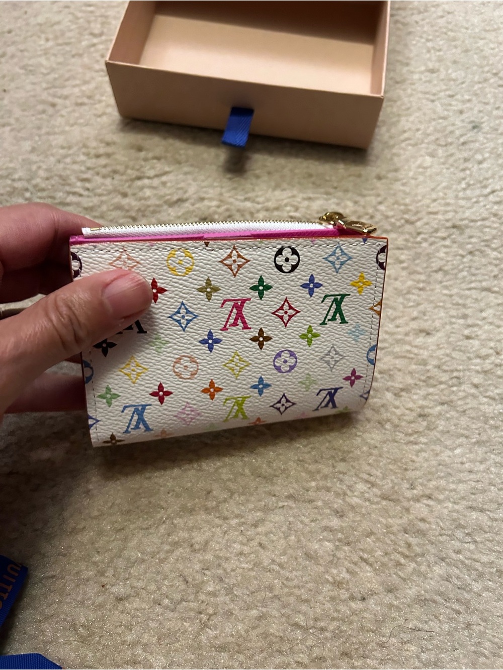 AUTHENTIC NWOT LOUIS VUITTON MURAKAMI LISA wallet. - Picture 10 of 16